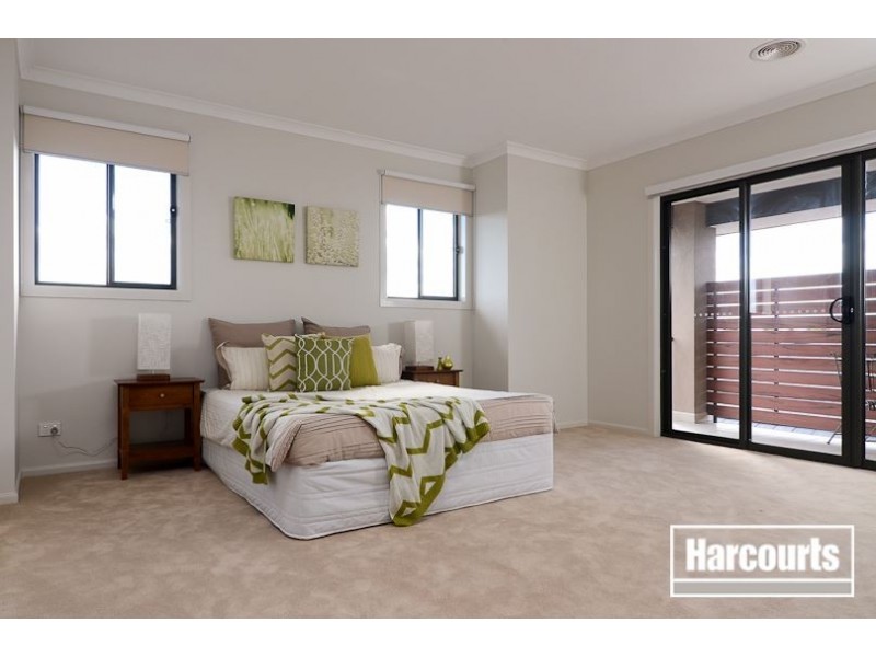 212 Sandhurst Boulevard, Sandhurst VIC 3977