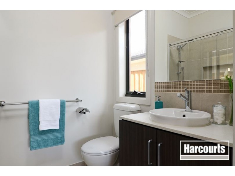 212 Sandhurst Boulevard, Sandhurst VIC 3977