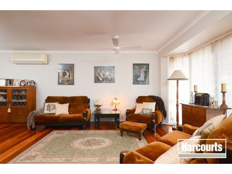 2 Gumvista Walk, Skye VIC 3977