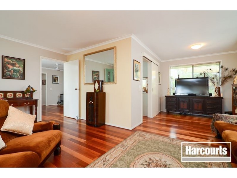 2 Gumvista Walk, Skye VIC 3977