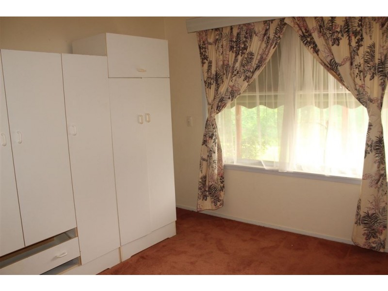 8 Bundy Court, Frankston North VIC 3200