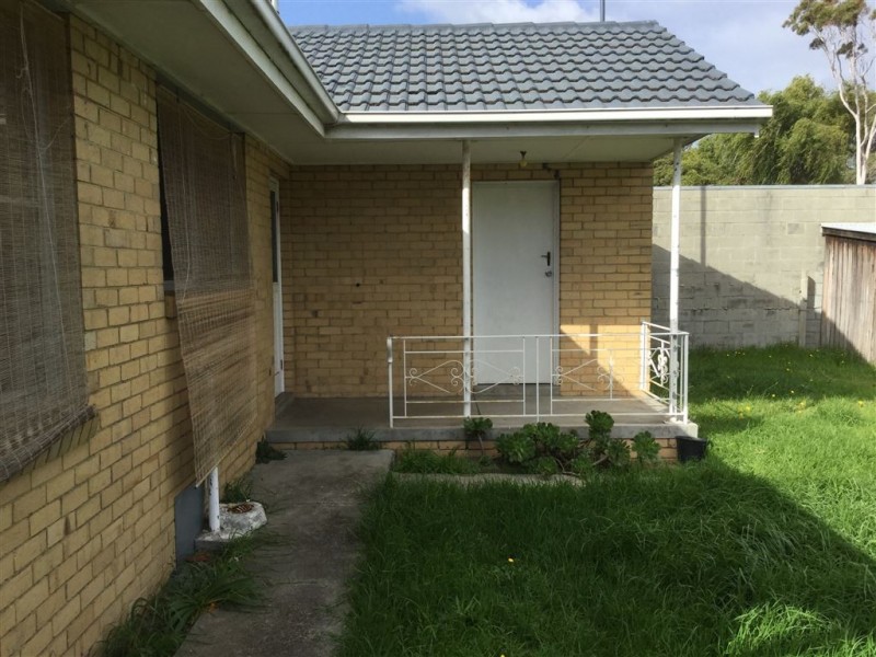 10 Rosemary Crescent, Frankston North VIC 3200