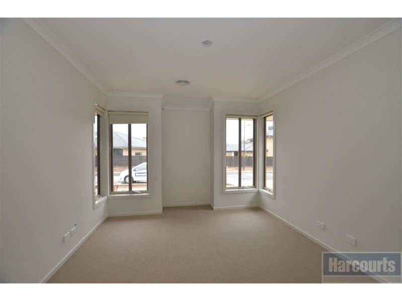 6 Torrens Terrace, Sandhurst VIC 3977