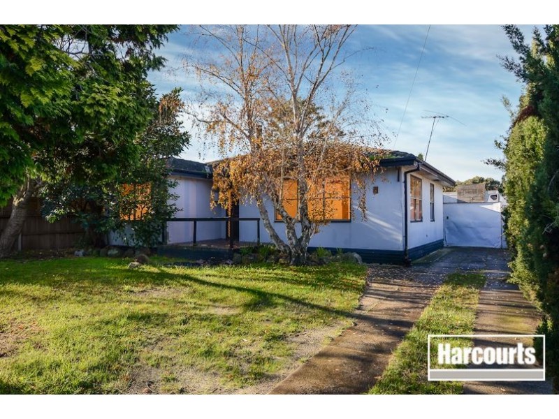 4 Radiata Street, Frankston North VIC 3200