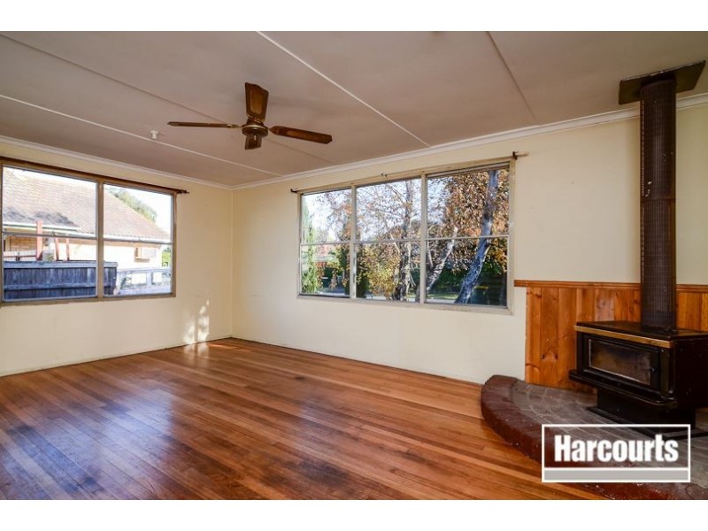 4 Radiata Street, Frankston North VIC 3200