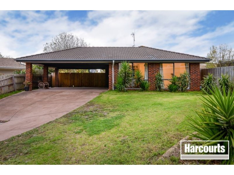 8 Denis Court, Carrum Downs VIC 3201