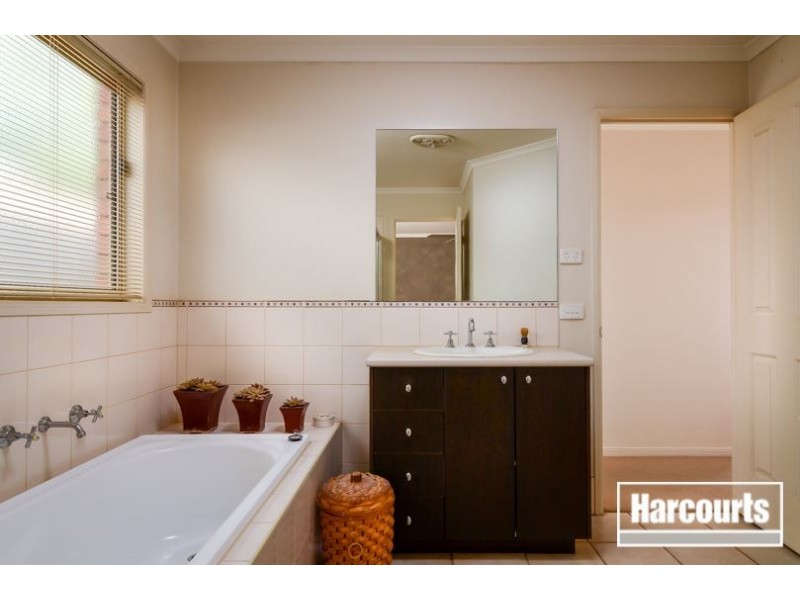 6 Wendel Court, Carrum Downs VIC 3201