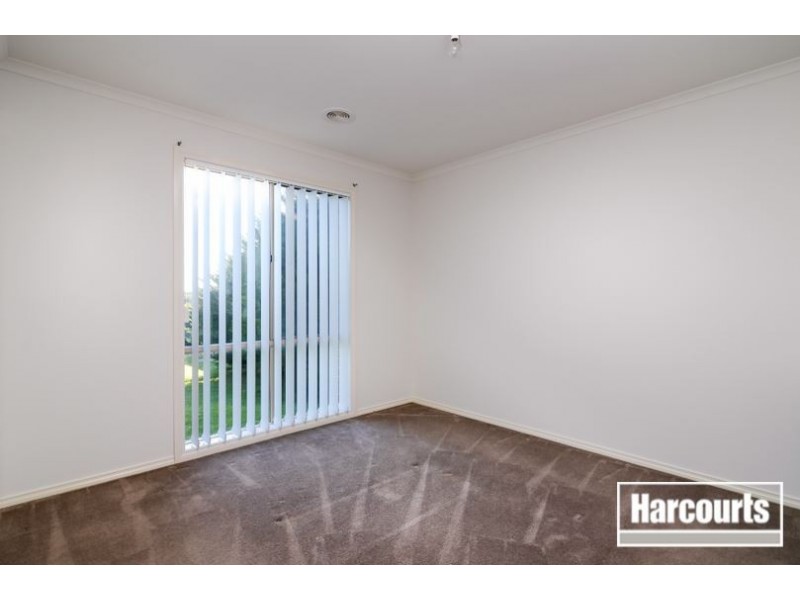 72 Ferndown Drive, Cranbourne VIC 3977