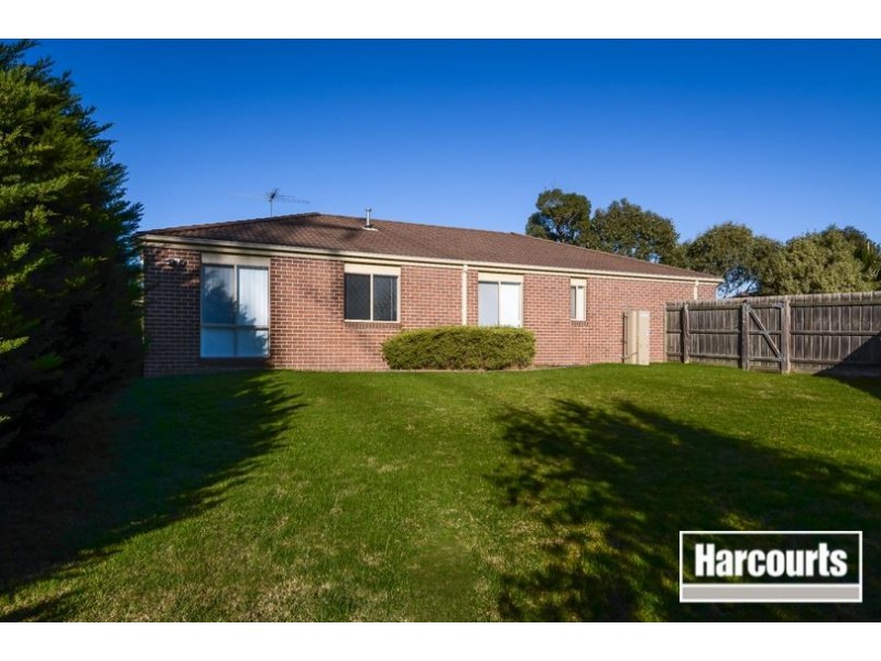 72 Ferndown Drive, Cranbourne VIC 3977