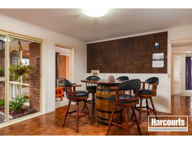 40 Balmain Drive, Carrum Downs VIC 3201