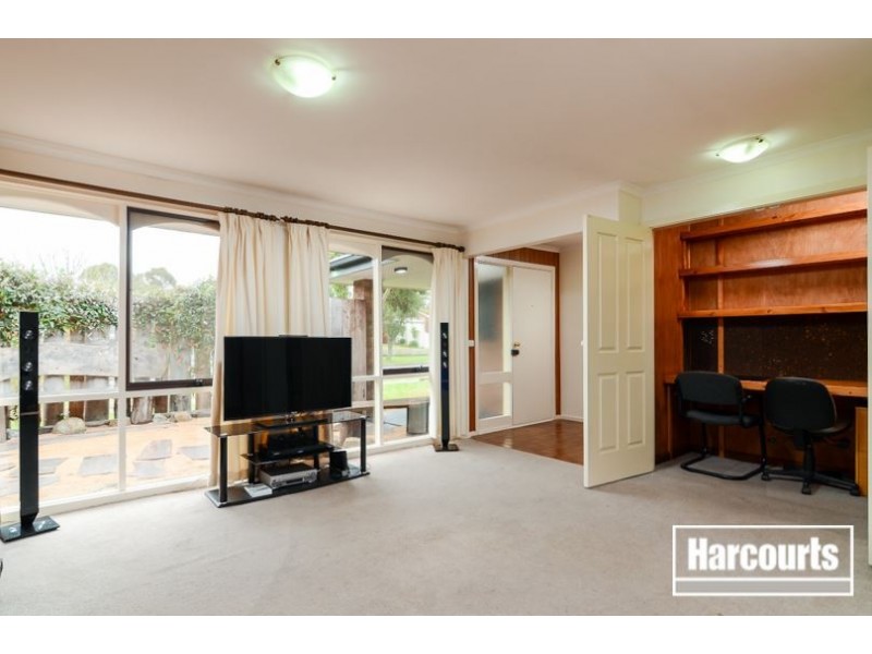40 Balmain Drive, Carrum Downs VIC 3201