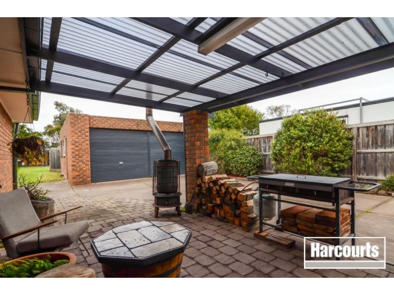 40 Balmain Drive, Carrum Downs VIC 3201