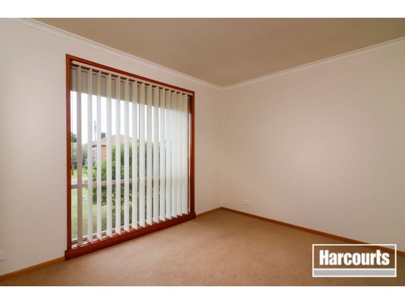 6 Belgrave Place, Carrum Downs VIC 3201