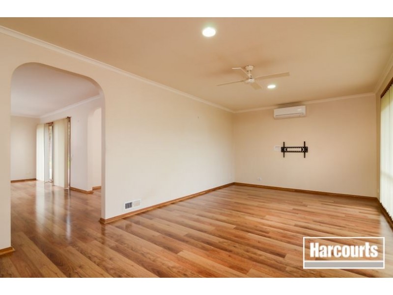 6 Belgrave Place, Carrum Downs VIC 3201