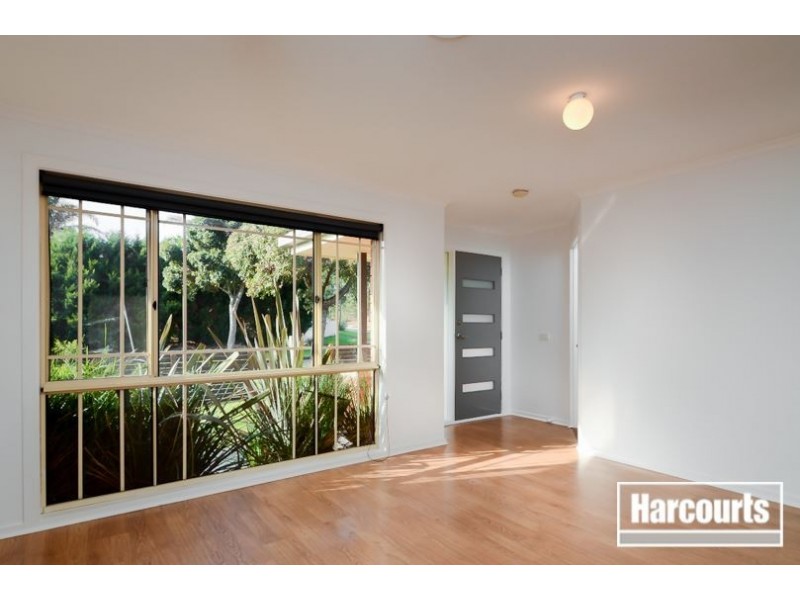 35 Orama Avenue, Carrum Downs VIC 3201