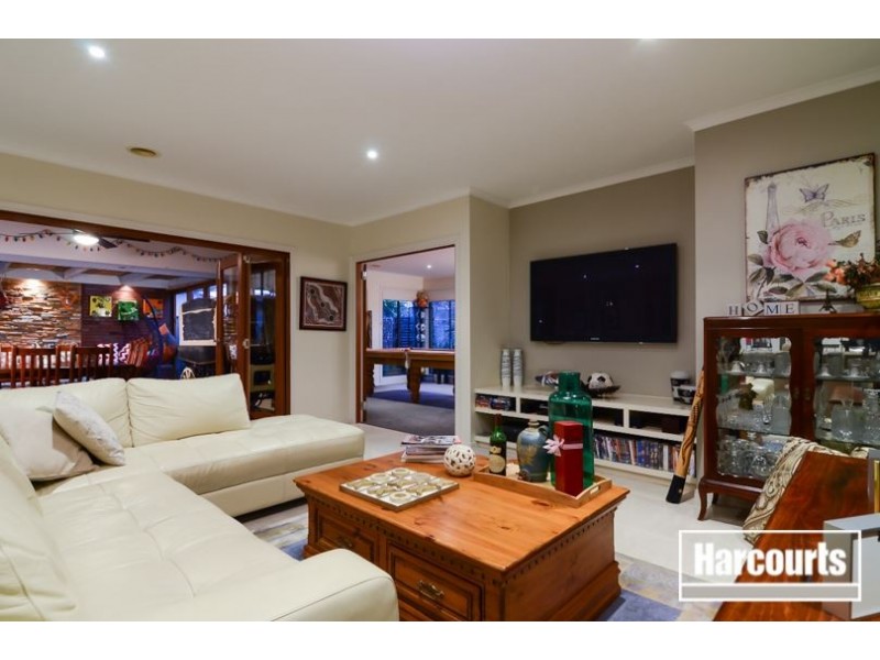 90 Sandhurst Boulevard, Sandhurst VIC 3977