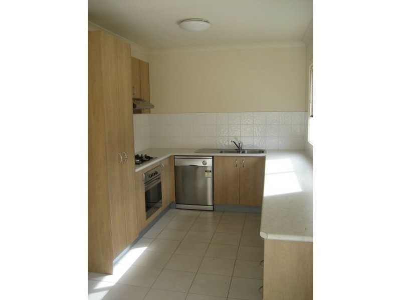 40/55 McClelland Drive, Skye VIC 3977