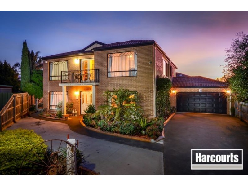 5 Glover Court, Skye VIC 3977