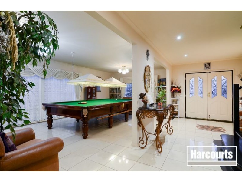 5 Glover Court, Skye VIC 3977