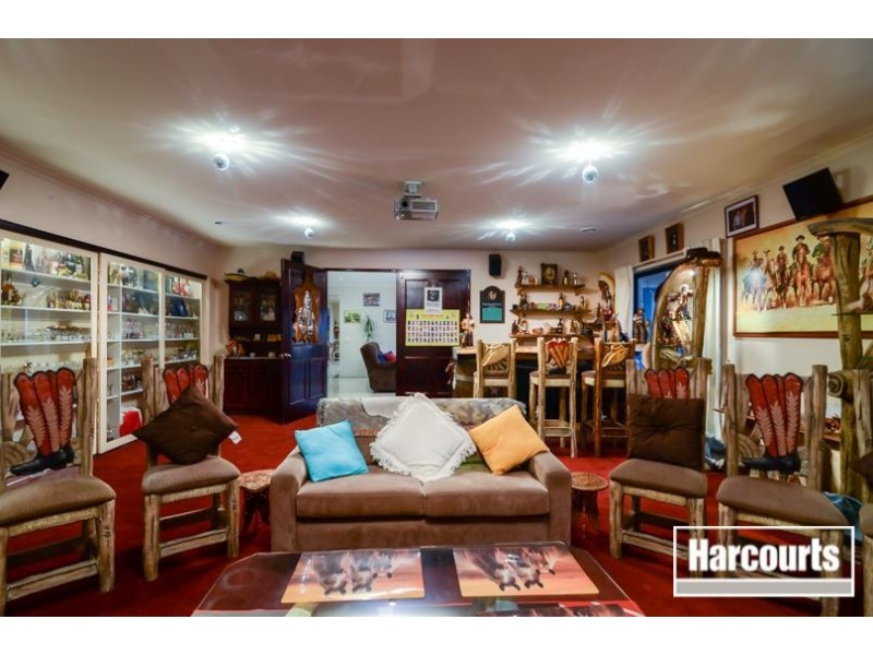 5 Glover Court, Skye VIC 3977