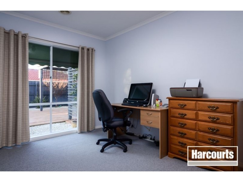 5 Bouverie Place, Skye VIC 3977