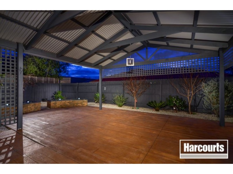 5 Bouverie Place, Skye VIC 3977