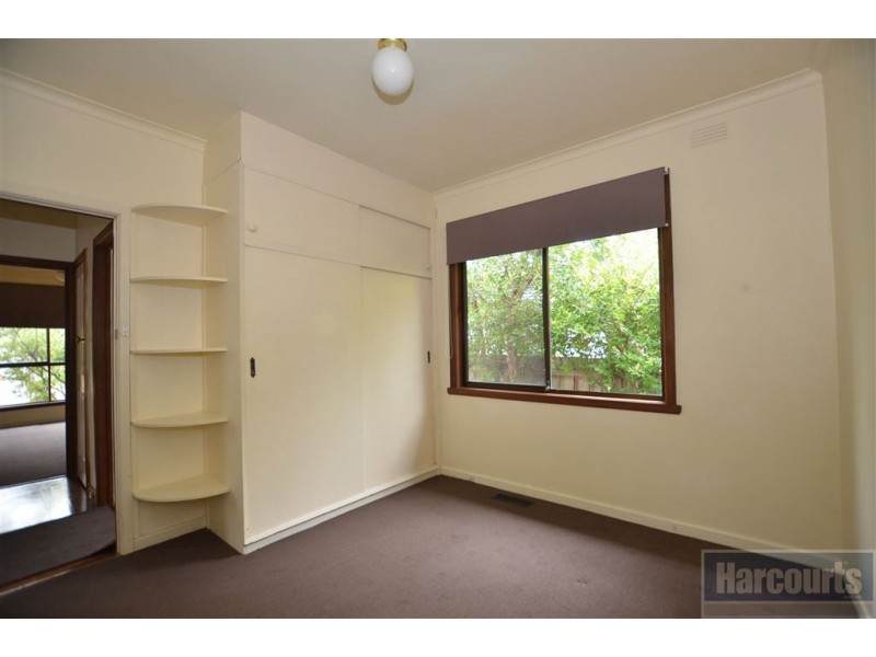 1 Grant Avenue, Seaford VIC 3198