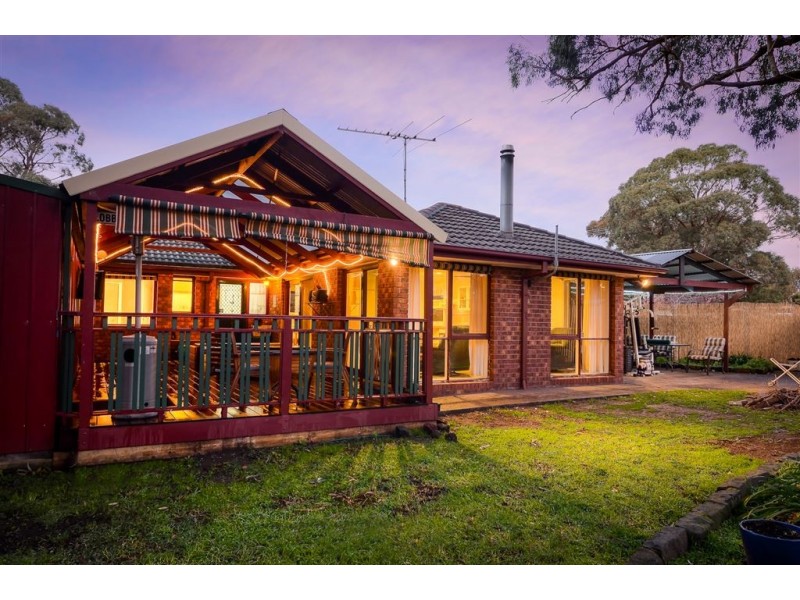 2 The Glen, Carrum Downs VIC 3201