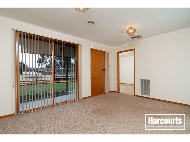 1 Amanda Drive, Carrum Downs VIC 3201