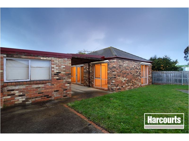1 Amanda Drive, Carrum Downs VIC 3201