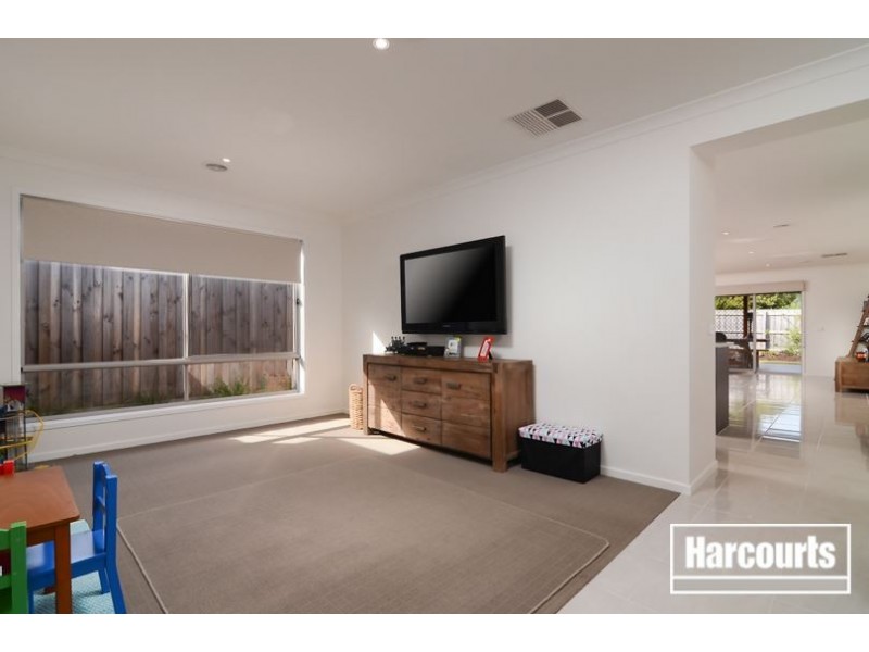 67 Wingara Drive, Rosebud West VIC 3940