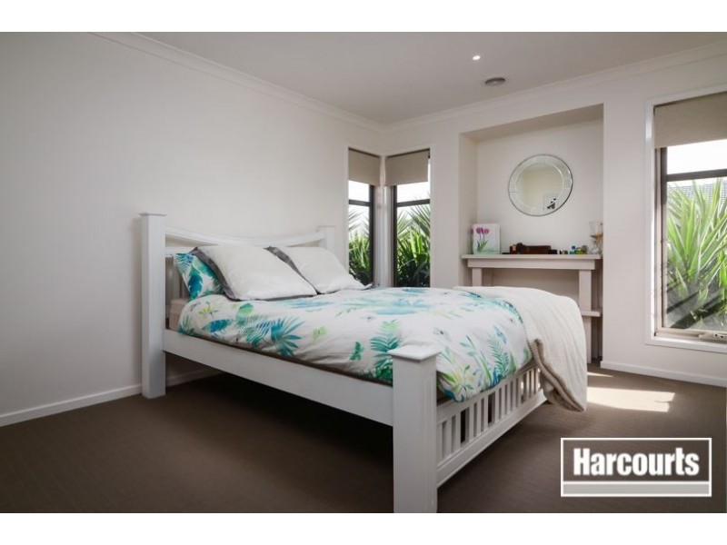 67 Wingara Drive, Rosebud West VIC 3940