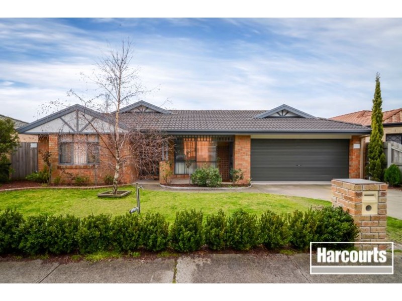 29 Delatite Way, Skye VIC 3977