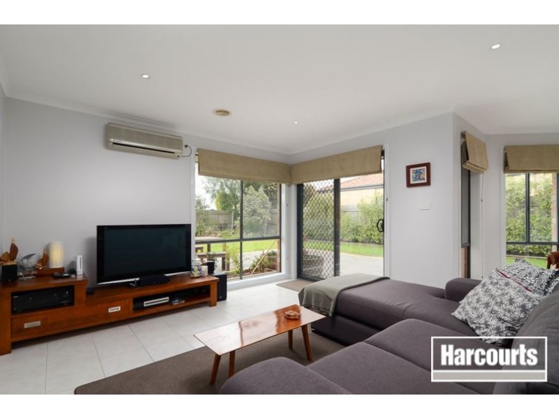 29 Delatite Way, Skye VIC 3977