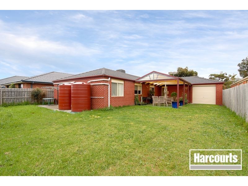 9 Clifton Park Drive, Carrum Downs VIC 3201