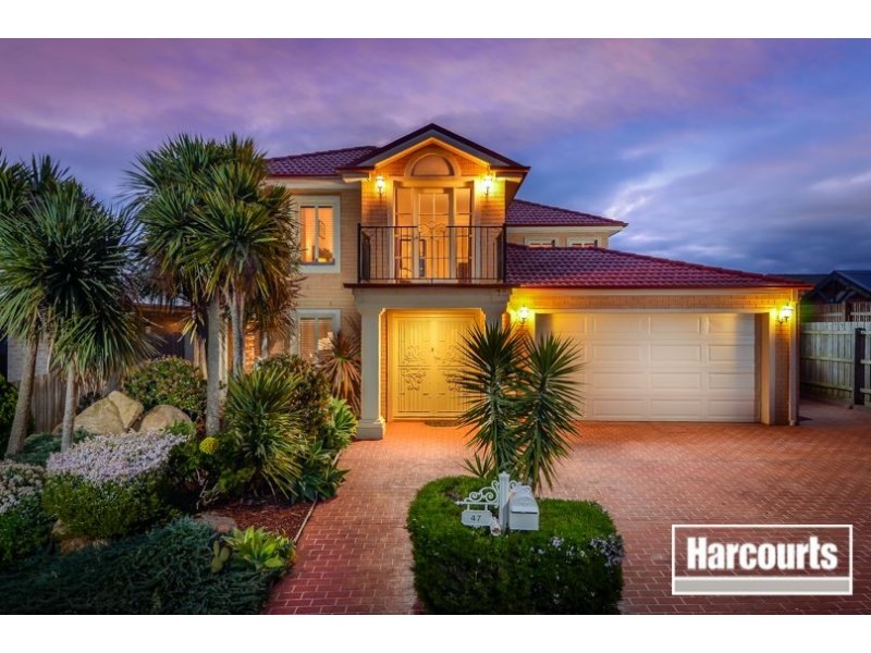 47 McGowan Drive, Skye VIC 3977