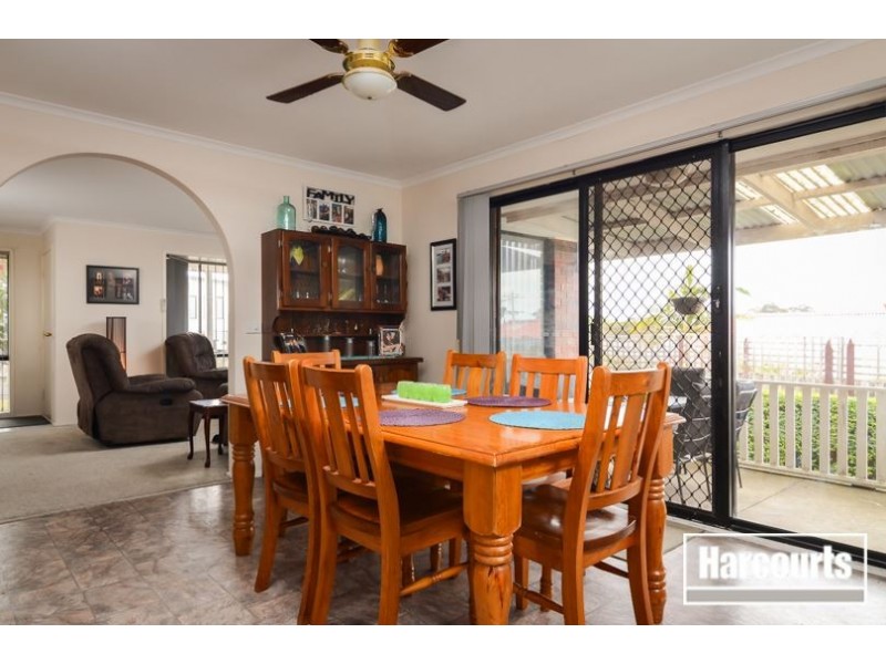 5 Protea Street, Carrum Downs VIC 3201