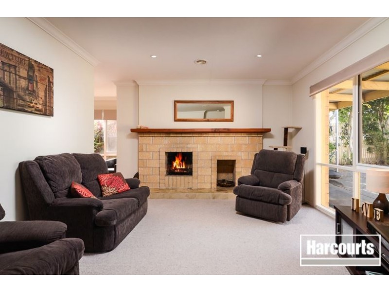 4 Andrea Claire Court, Skye VIC 3977