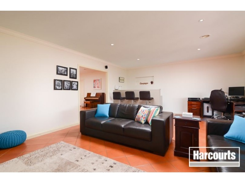 4 Andrea Claire Court, Skye VIC 3977