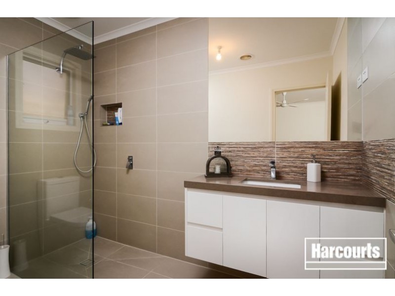 4 Andrea Claire Court, Skye VIC 3977