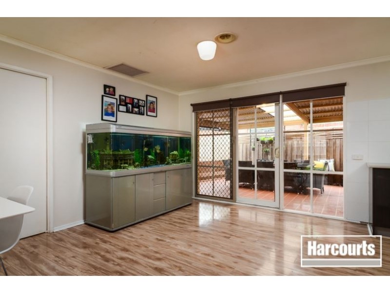 8 Sash Close, Carrum Downs VIC 3201