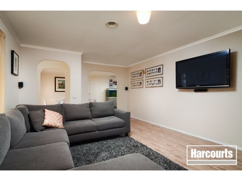 8 Sash Close, Carrum Downs VIC 3201