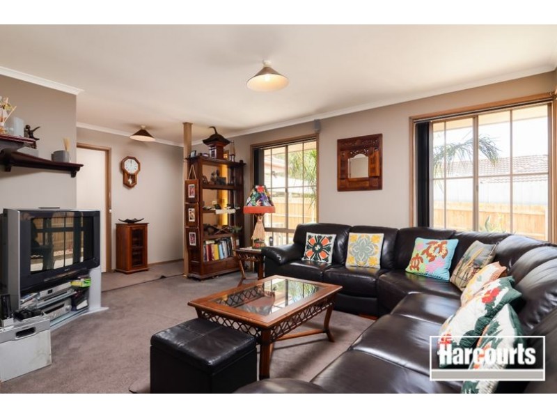 34 Luscombe Avenue, Carrum Downs VIC 3201