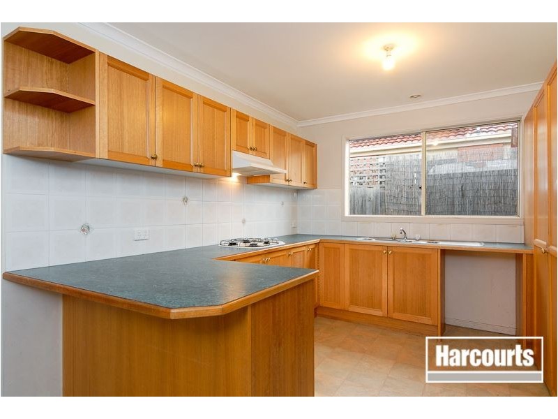 14 Captain Cook Close, Skye VIC 3977
