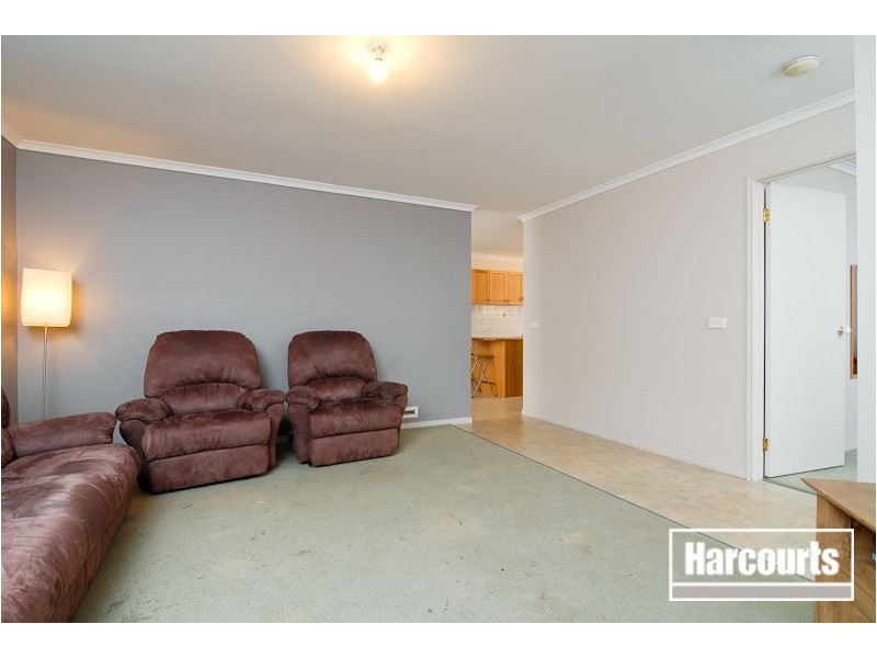 14 Captain Cook Close, Skye VIC 3977