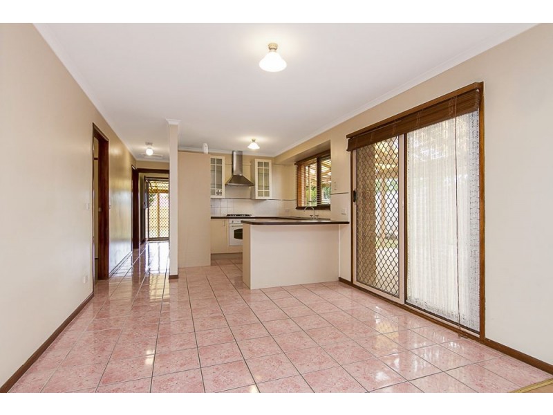 27 Woodvale Drive, Carrum Downs VIC 3201