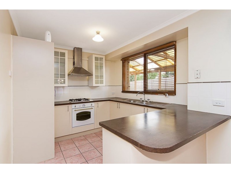 27 Woodvale Drive, Carrum Downs VIC 3201
