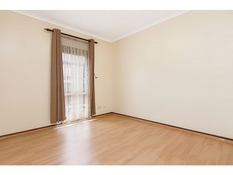 27 Woodvale Drive, Carrum Downs VIC 3201