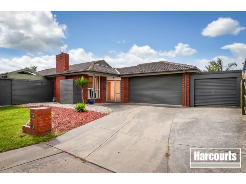 15 Bartolo Court, Cranbourne North VIC 3977