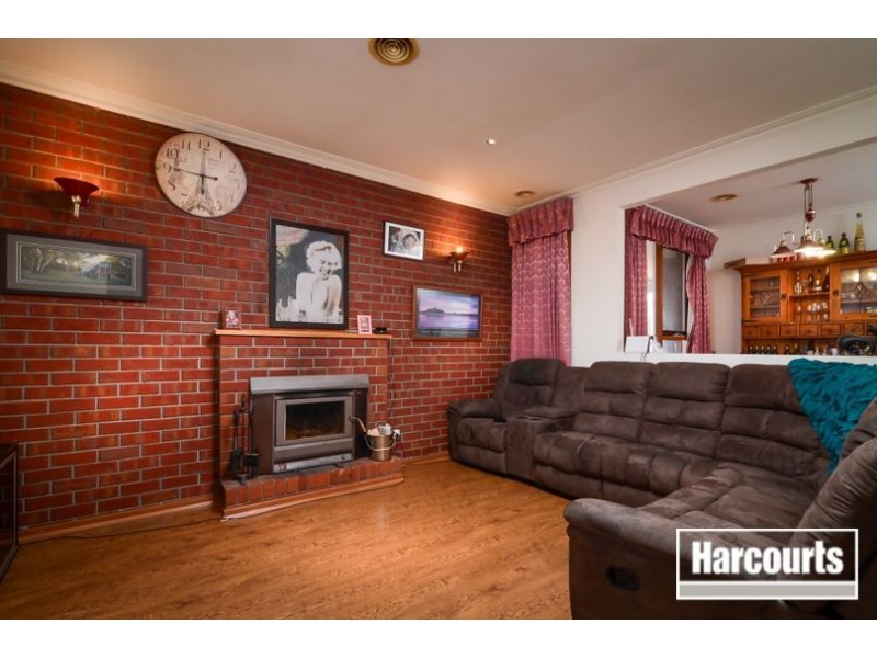 15 Bartolo Court, Cranbourne North VIC 3977